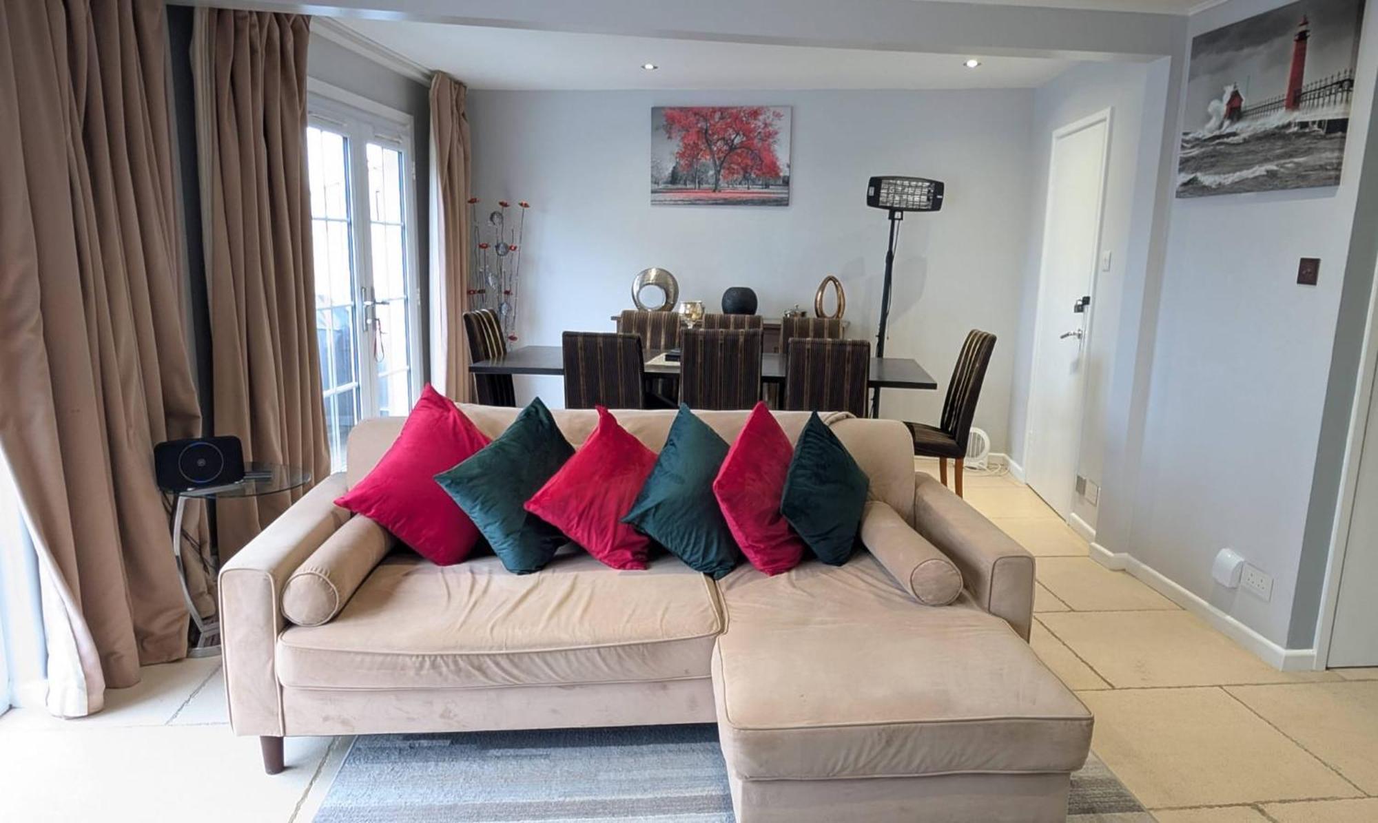 Charming Lake House Nature Retreat In Cotswold Water Park, South Cerney Near Cirencester Extérieur photo